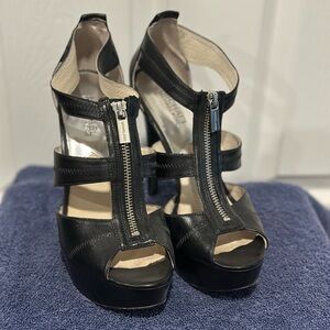 Michael Kors Black heels